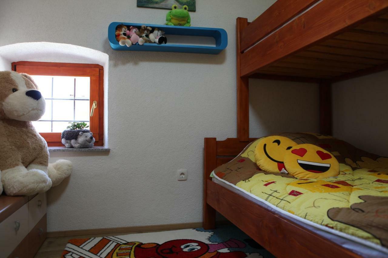 Apartmaji Nena Rocinj Εξωτερικό φωτογραφία